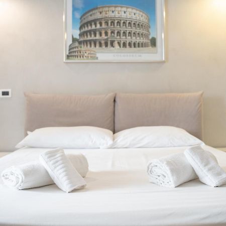 Key Apartment San Giovanni Roma Exterior foto